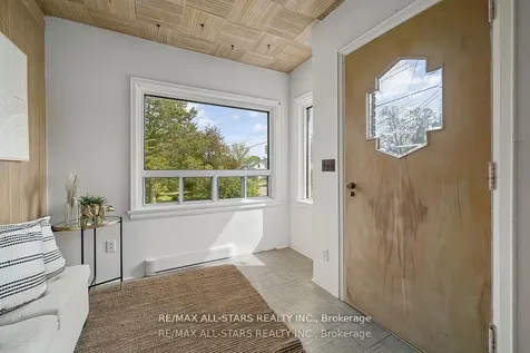 61 Francis Street E Kawartha Lakes ON K0M 1N0