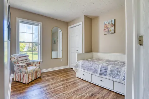 112 Anglesea Street Goderich ON N7A 1V3