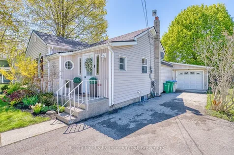 112 Anglesea Street Goderich ON N7A 1V3