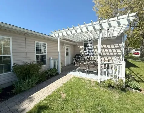 112 Anglesea Street Goderich ON N7A 1V3