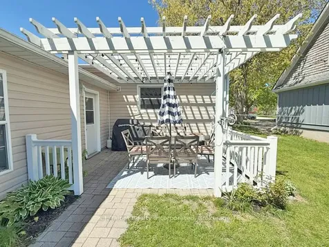 112 Anglesea Street Goderich ON N7A 1V3