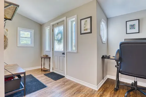 112 Anglesea Street Goderich ON N7A 1V3