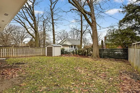 55 Burness Drive St. Catharines ON L2P 1J4