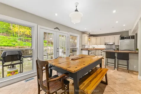 1080 4th 'A' Avenue W Owen Sound ON N4K 5A1