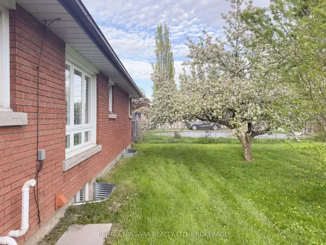 91 Maitland Street Thorold ON L2V 3B1