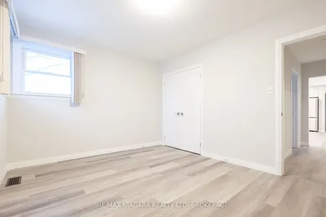 91 Maitland Street Thorold ON L2V 3B1