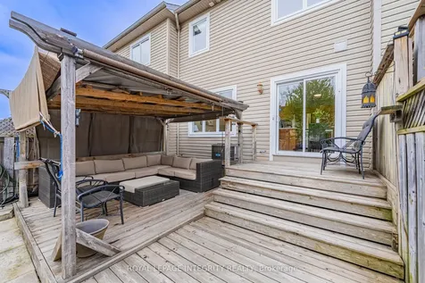 319 Glenbrae Avenue Kanata ON K2W 0B9