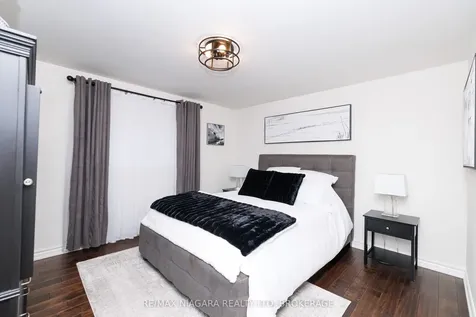 7013 Glengowan Crescent Niagara Falls ON L2J 3R7
