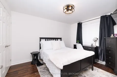 7013 Glengowan Crescent Niagara Falls ON L2J 3R7