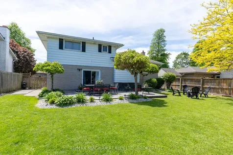 7013 Glengowan Crescent Niagara Falls ON L2J 3R7