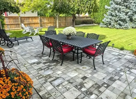 7013 Glengowan Crescent Niagara Falls ON L2J 3R7