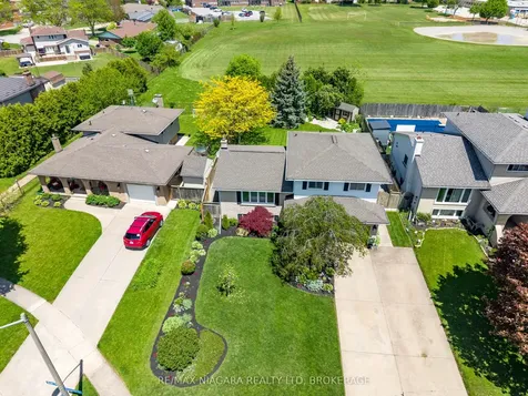 7013 Glengowan Crescent Niagara Falls ON L2J 3R7