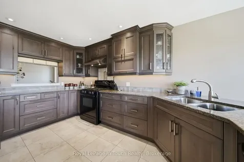 108 Milroy Drive Peterborough ON K9H 7T2