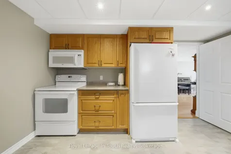 108 Milroy Drive Peterborough ON K9H 7T2
