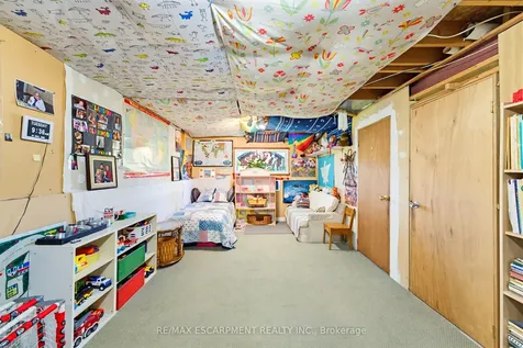 3956 Old Orchard Way Lincoln ON L0R 2C0