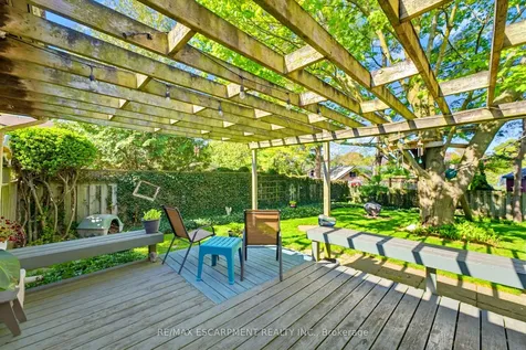 3956 Old Orchard Way Lincoln ON L0R 2C0