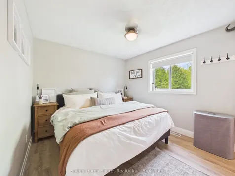 781 Bradford Street Saugeen Shores ON N0H 2C4