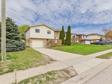 781 Bradford Street Saugeen Shores ON N0H 2C4