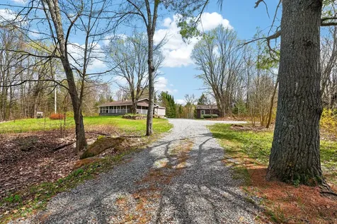 469 Lynx Lake Road Huntsville ON P1H 2J3