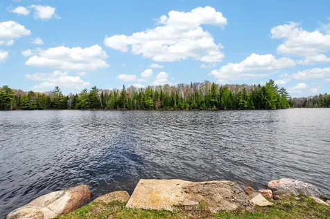 469 Lynx Lake Road Huntsville ON P1H 2J3