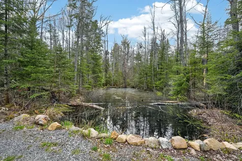 469 Lynx Lake Road Huntsville ON P1H 2J3