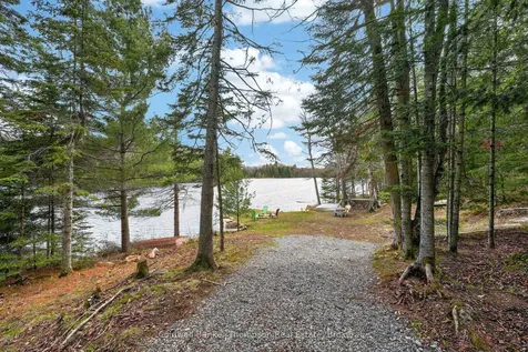 469 Lynx Lake Road Huntsville ON P1H 2J3
