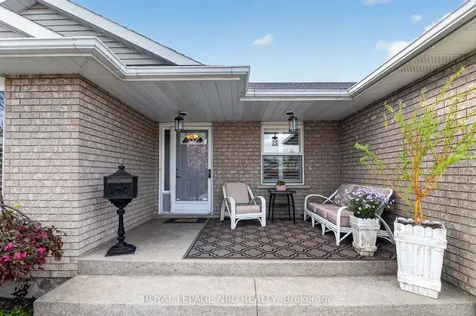 381 Albany Street Fort Erie ON L2A 6G3