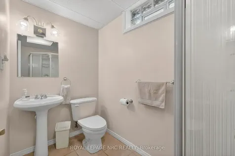 381 Albany Street Fort Erie ON L2A 6G3