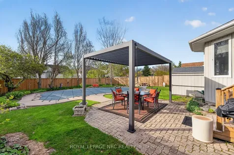381 Albany Street Fort Erie ON L2A 6G3