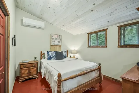 1009 Kirbys Beach Road Bracebridge ON P1L 1X2