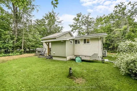 1009 Kirbys Beach Road Bracebridge ON P1L 1X2