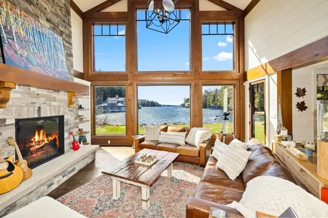 1098 Hemlock Point Road Muskoka Lakes ON P0B 1J0