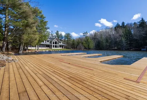 1098 Hemlock Point Road Muskoka Lakes ON P0B 1J0