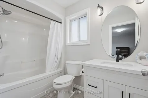 15 Glenwood Street St. Thomas ON N5R 0G9