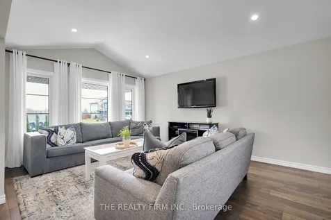 15 Glenwood Street St. Thomas ON N5R 0G9