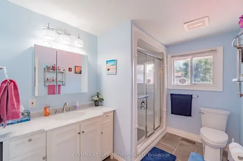 8133 Sarah Street Niagara Falls ON L2G 6T9