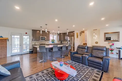 8133 Sarah Street Niagara Falls ON L2G 6T9