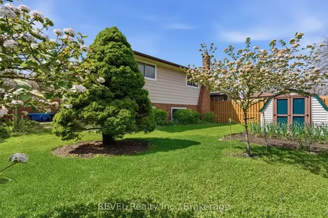 7419 Green Boughs Road Niagara Falls ON L2J 3Y8