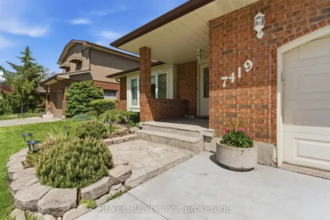 7419 Green Boughs Road Niagara Falls ON L2J 3Y8