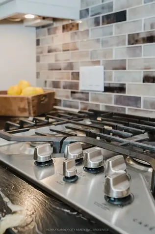 2 Valleyview Court Pelham ON L0S 1E0