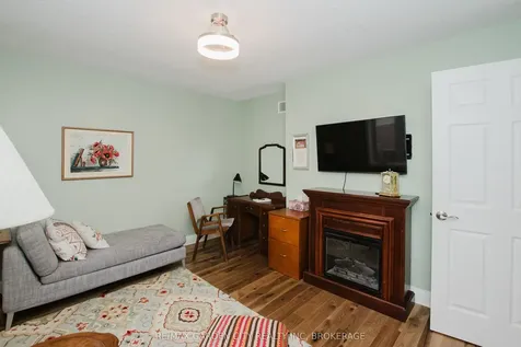 2 Valleyview Court Pelham ON L0S 1E0