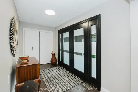 2 Valleyview Court Pelham ON L0S 1E0