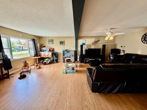 550 Mary Street N Gravenhurst ON P1P 1E8