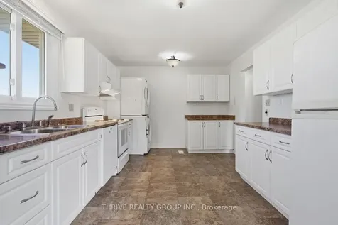 23 Vine Avenue Strathroy-caradoc ON N7G 3V1