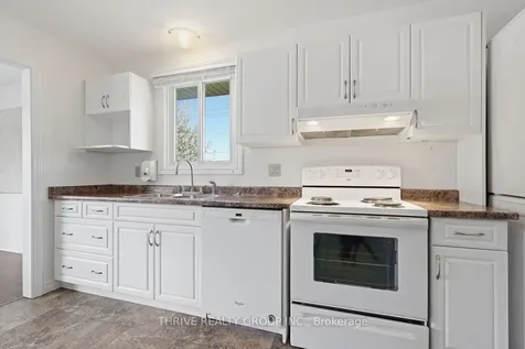 23 Vine Avenue Strathroy-caradoc ON N7G 3V1