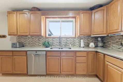 12 Mccammon Street Brant ON N3L 1V9