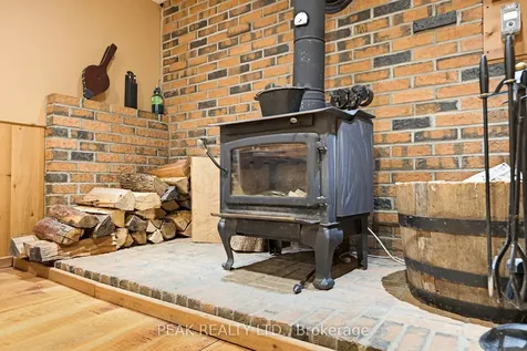 12 Mccammon Street Brant ON N3L 1V9