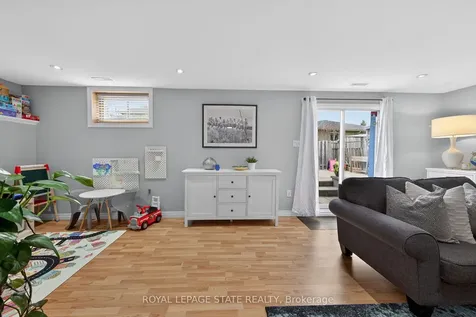 135 Independence Drive Hamilton ON L8W 3C2