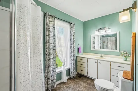 9 Jubilee Street Montague ON K7A 2W9