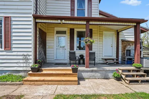 9 Jubilee Street Montague ON K7A 2W9